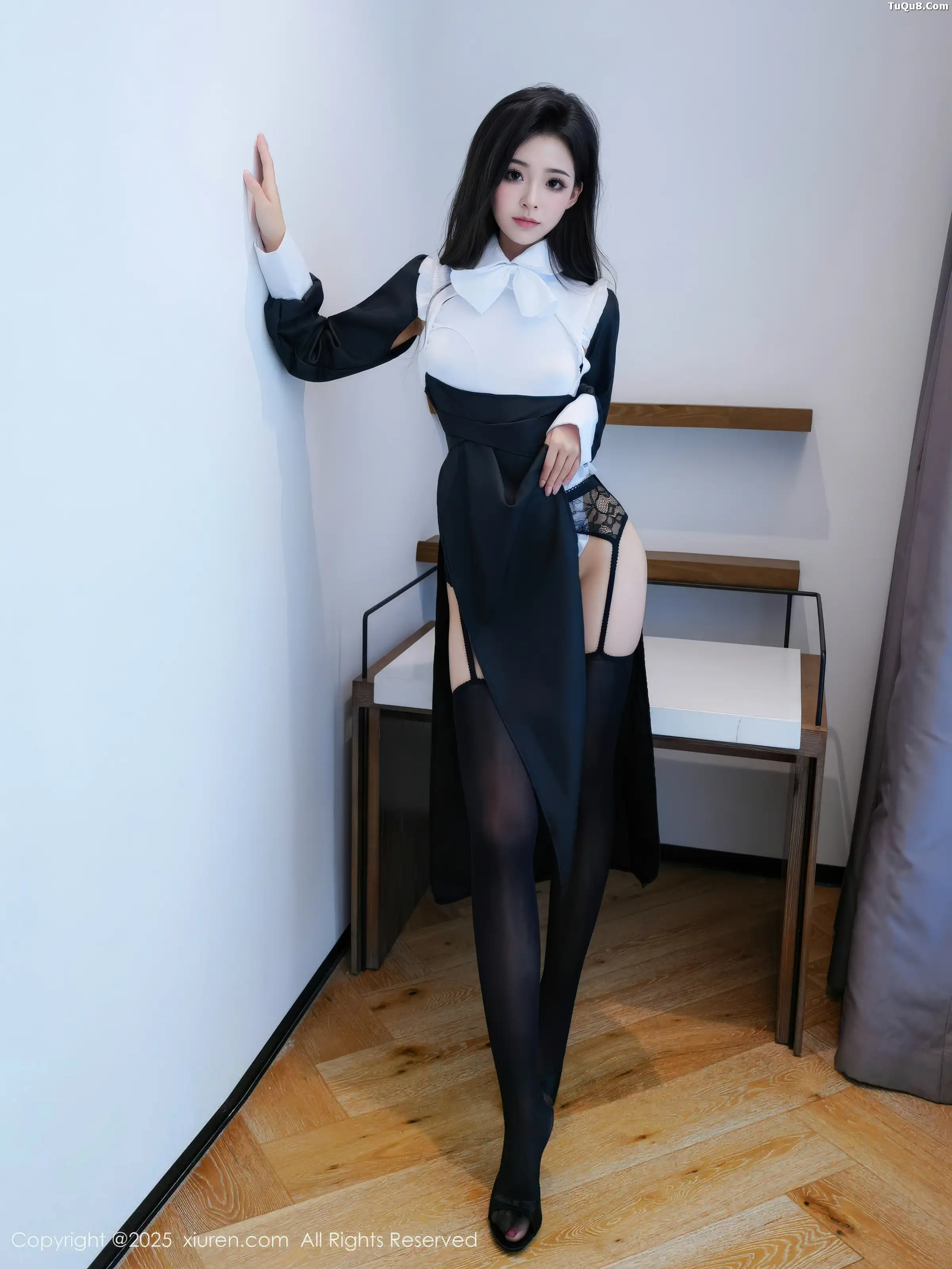 白琮瑗性感黑白修女服饰配黑丝吊袜秀曼妙身姿撩人绝美写真65P 2