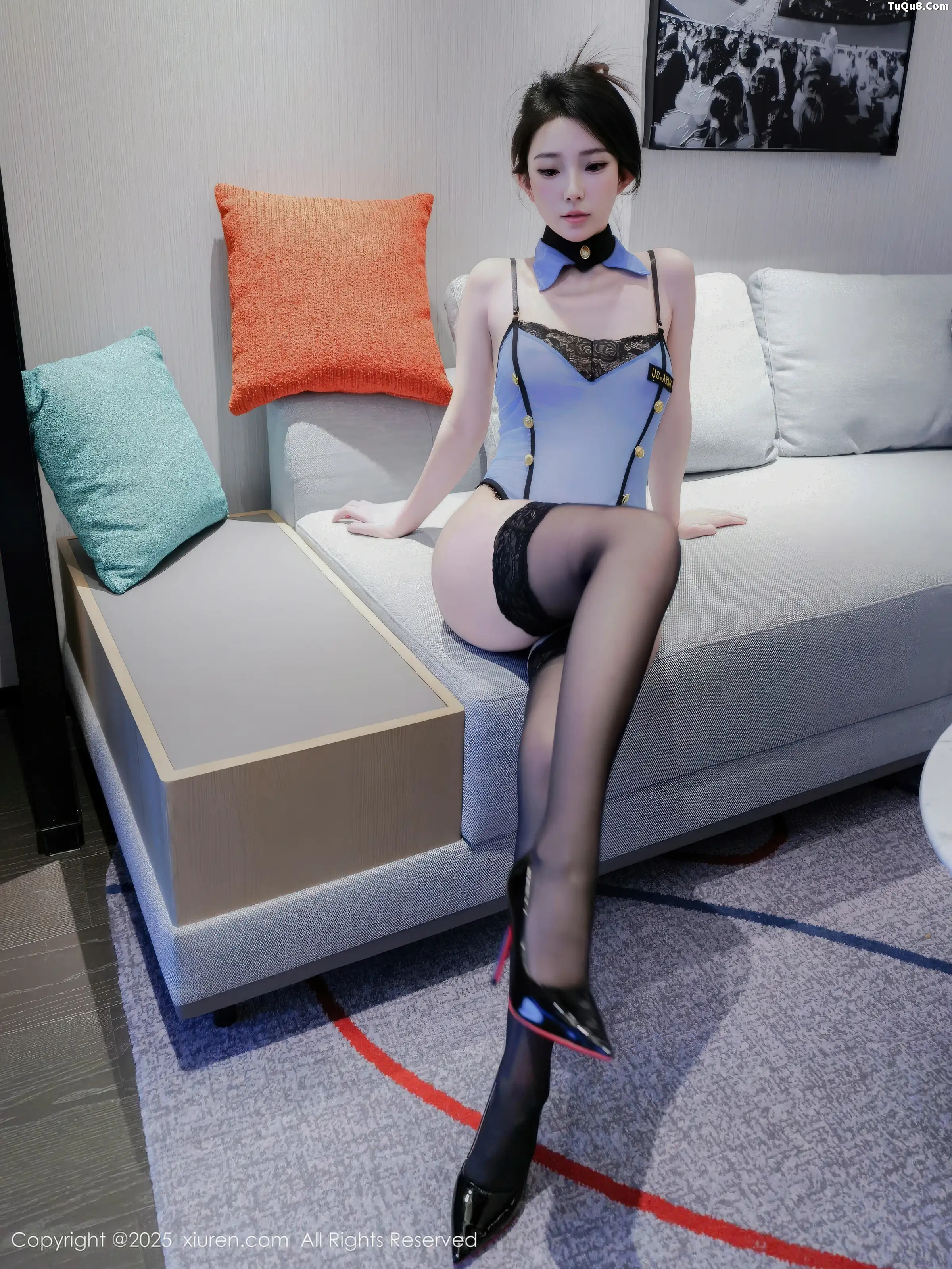 Shaoshao Xiaotao Sexy Blue One-Piece Lingerie Outfit with Black Stockings Showcasing Graceful Figure Beautiful Photoshoot 55P 2