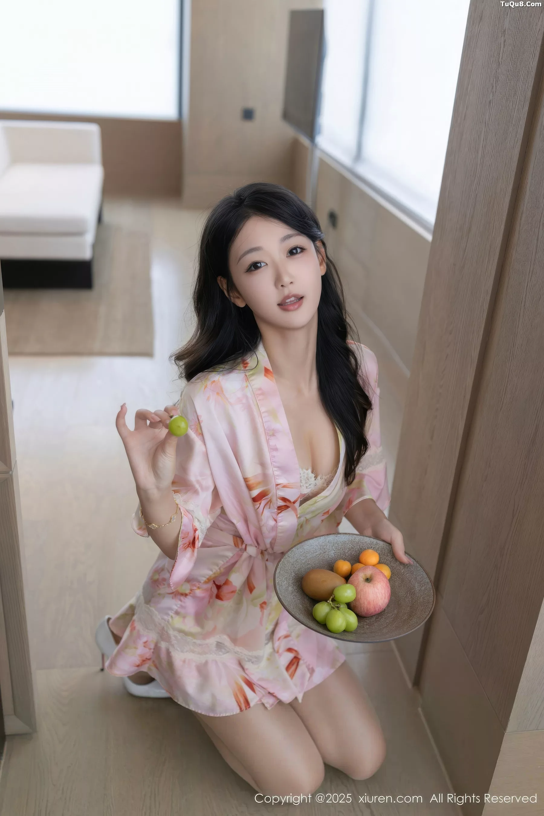Tang Anqi in sexy pink robe revealing pink underwear paired with ultra-thin flesh silk showcasing graceful figure gorgeous photo set 76P 4