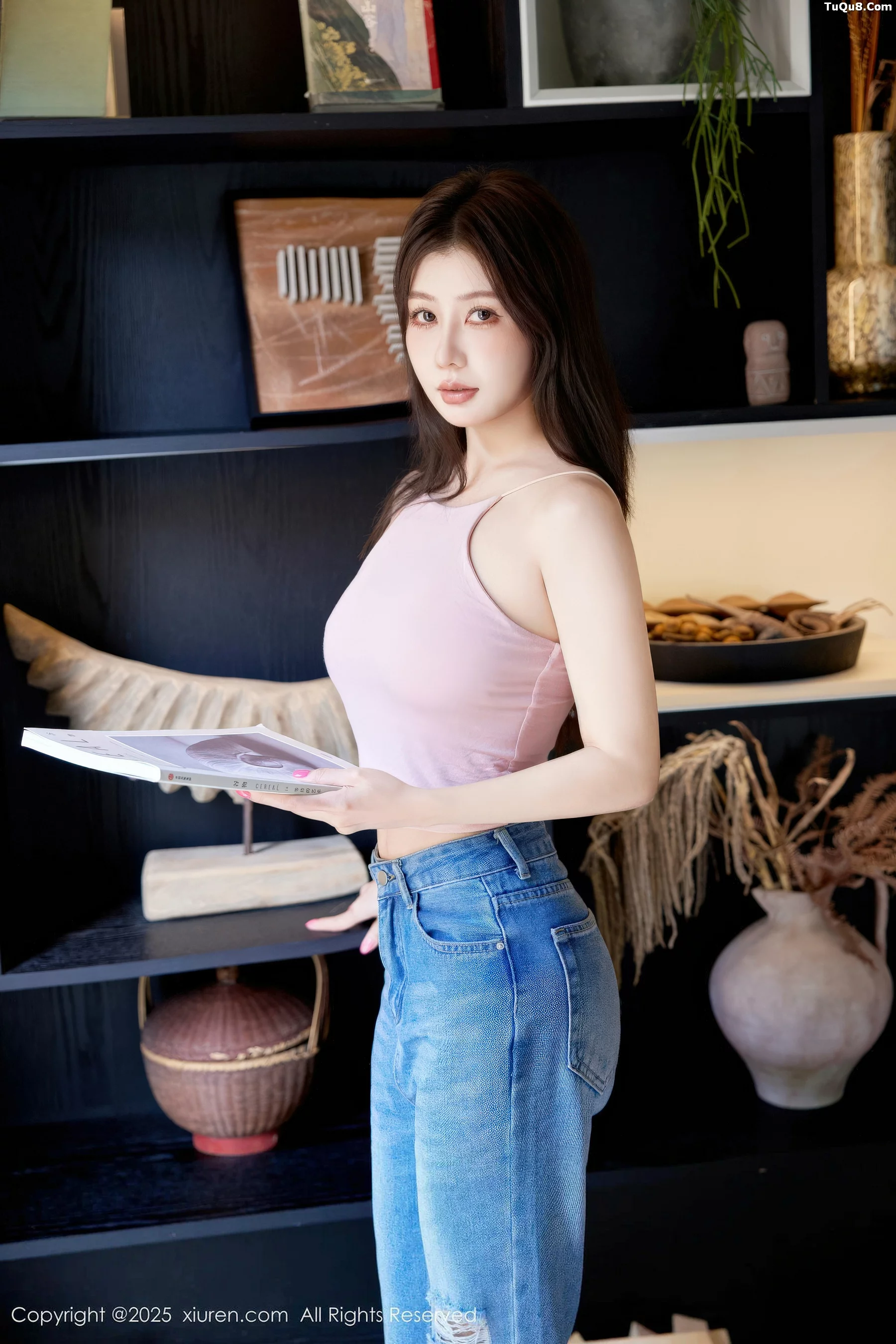尹甜甜sunny性感粉色上衣配蓝色牛仔裤秀完美身材绝美写真83P 3