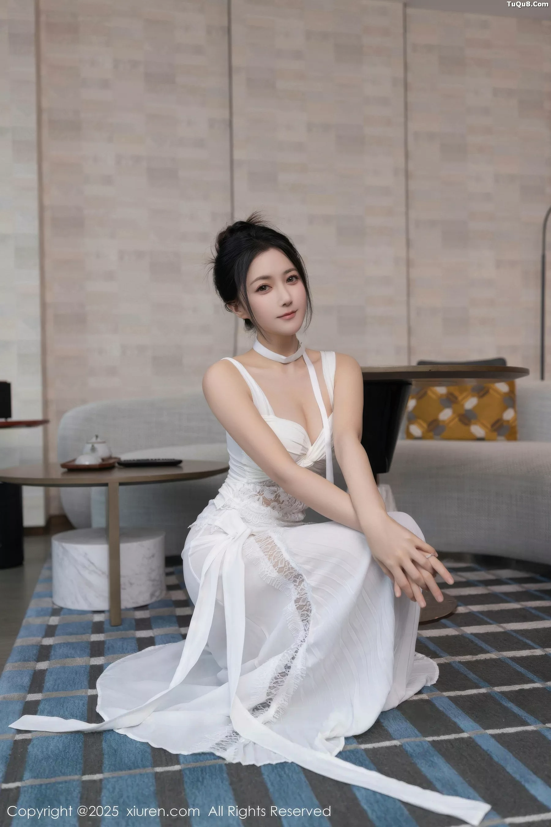 Caviar Fish Sexy White Long Dress with Ultra-Thin Seamless Look Showing Graceful Figure Beautiful Photoshoot 76P 5