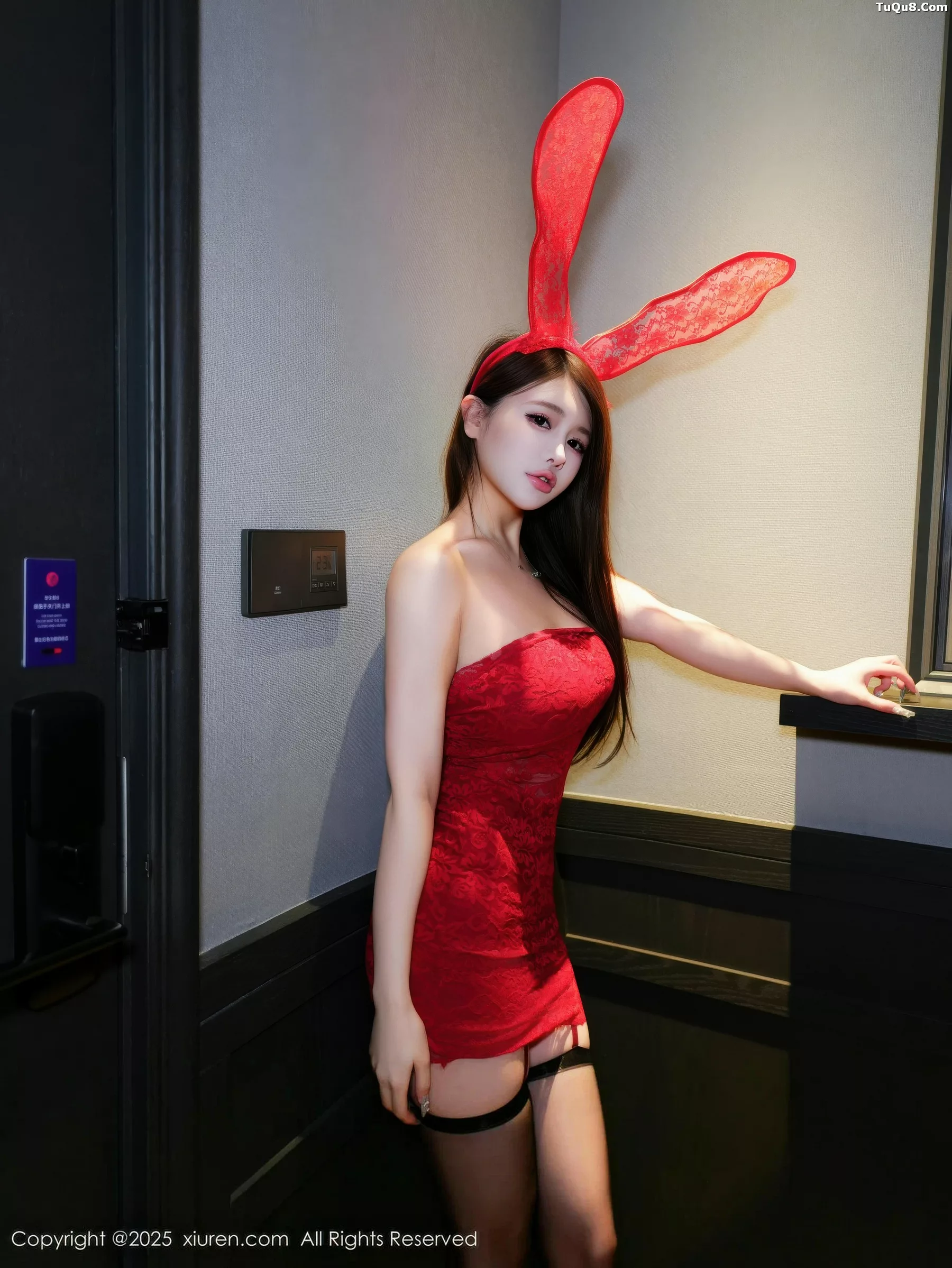 Tián Nī sexy red sheer mini skirt paired with ultra-thin black stockings, showing off a voluptuous and graceful figure, gorgeous photoshoots 73P 9