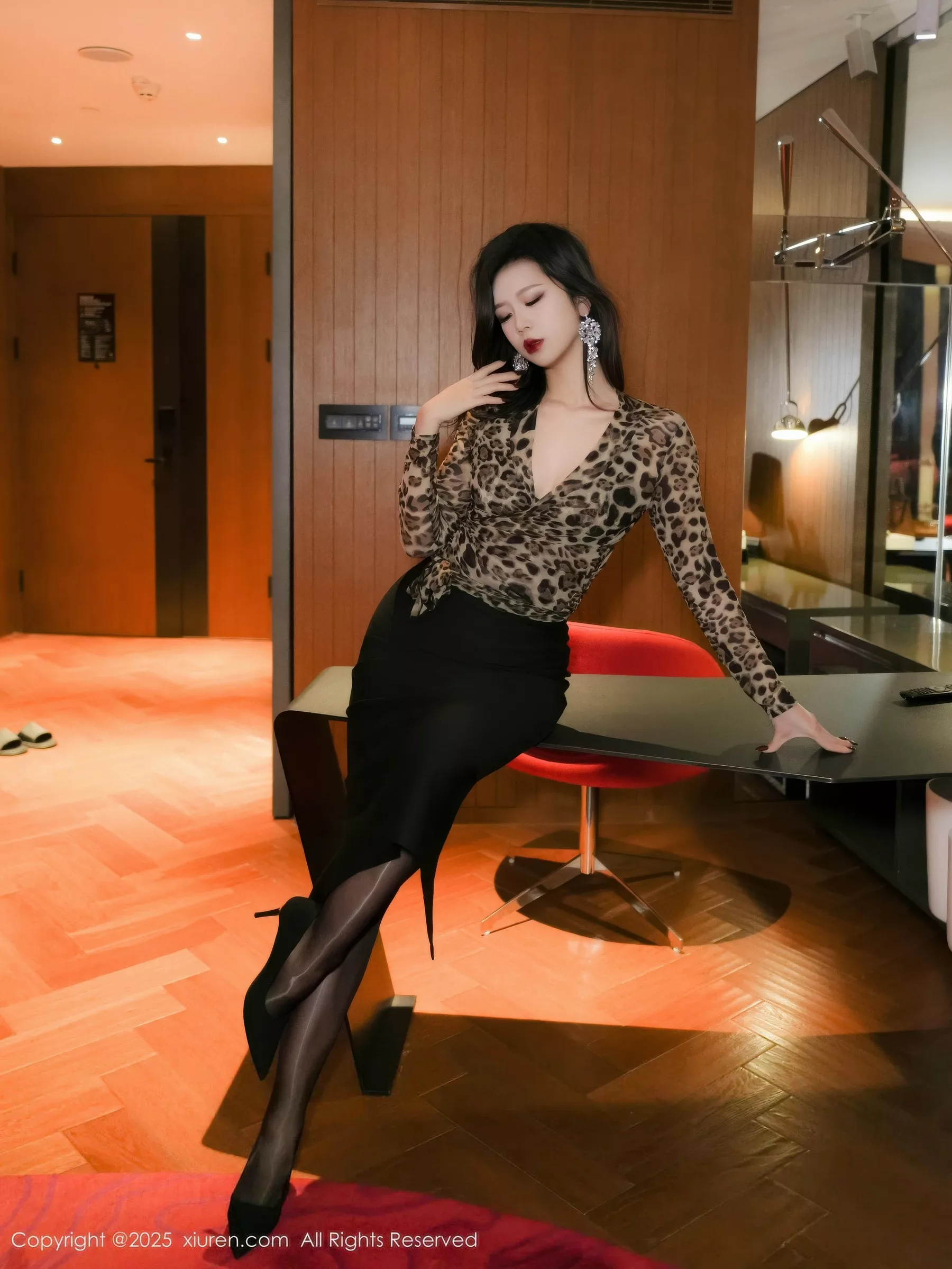Love You Rose Sexy Leopard Print Outfit with Black Mini Skirt and Black Stockings Showing Beautiful Legs Stunning Photos 63P 3