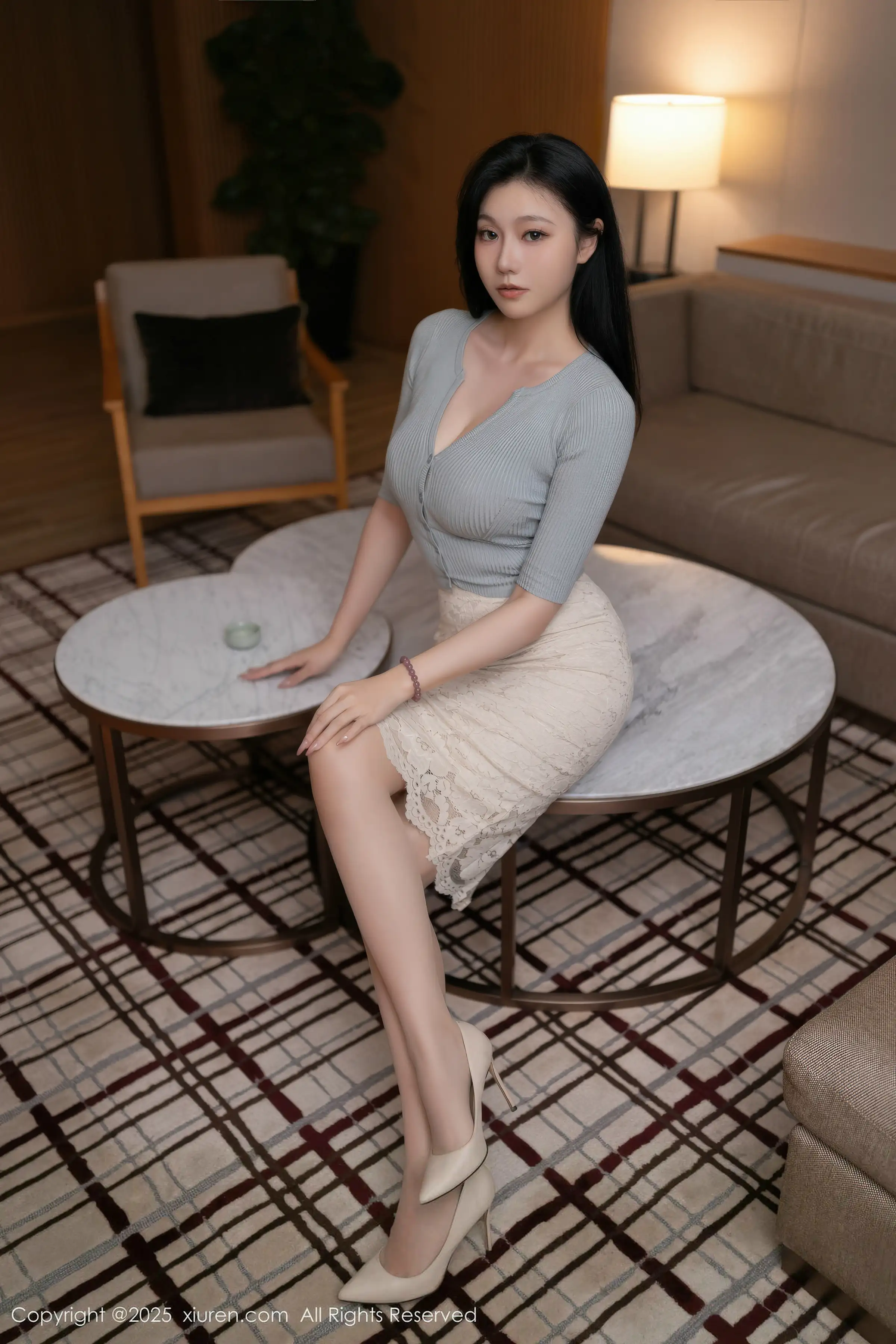 安然anran性感低胸服饰露粉色内衣秀曼妙身姿迷人绝美写真80P 6