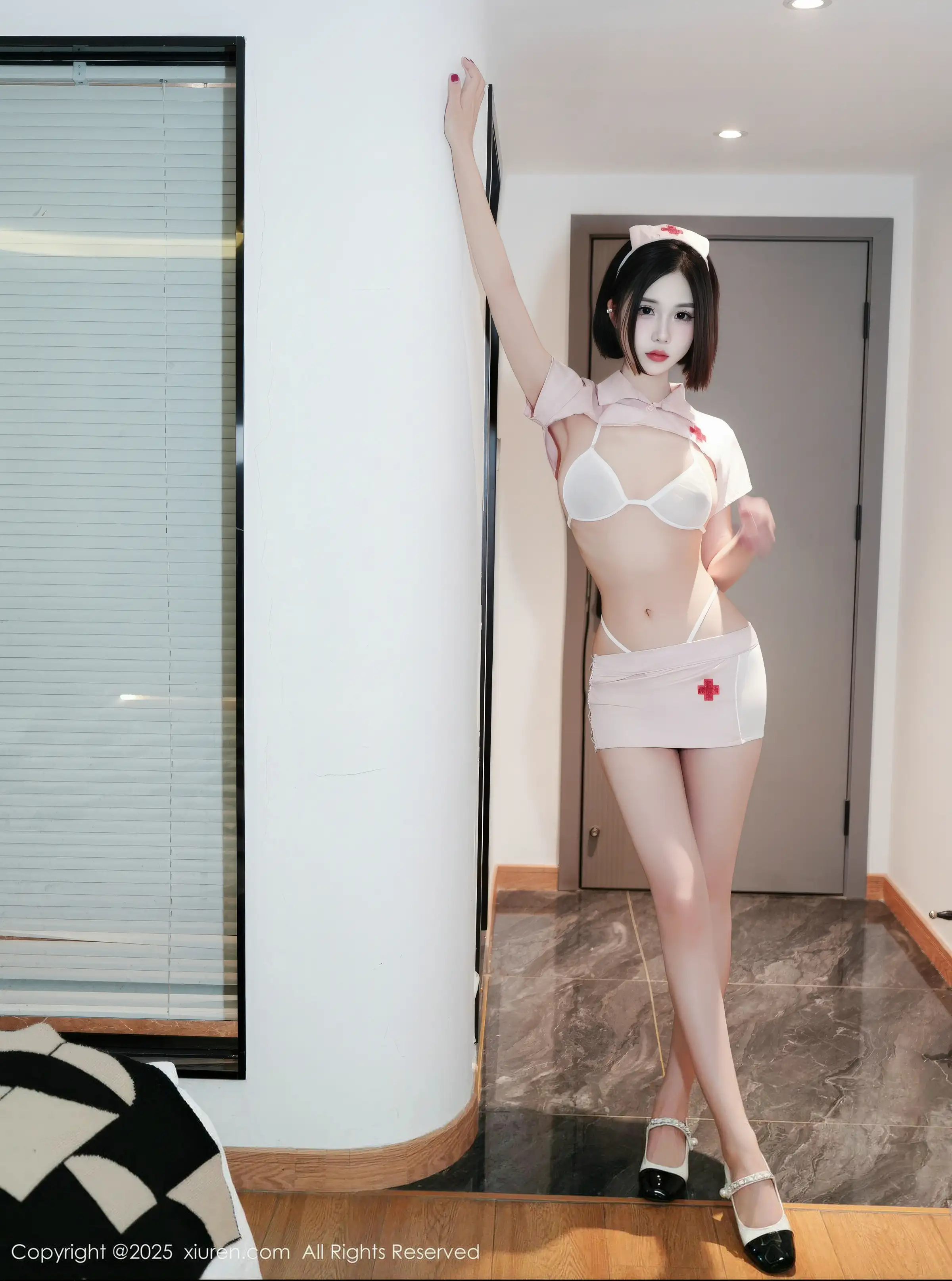 奶芙酱-EVA性感粉色护士制服露白色内衣秀完美身材绝美写真60P