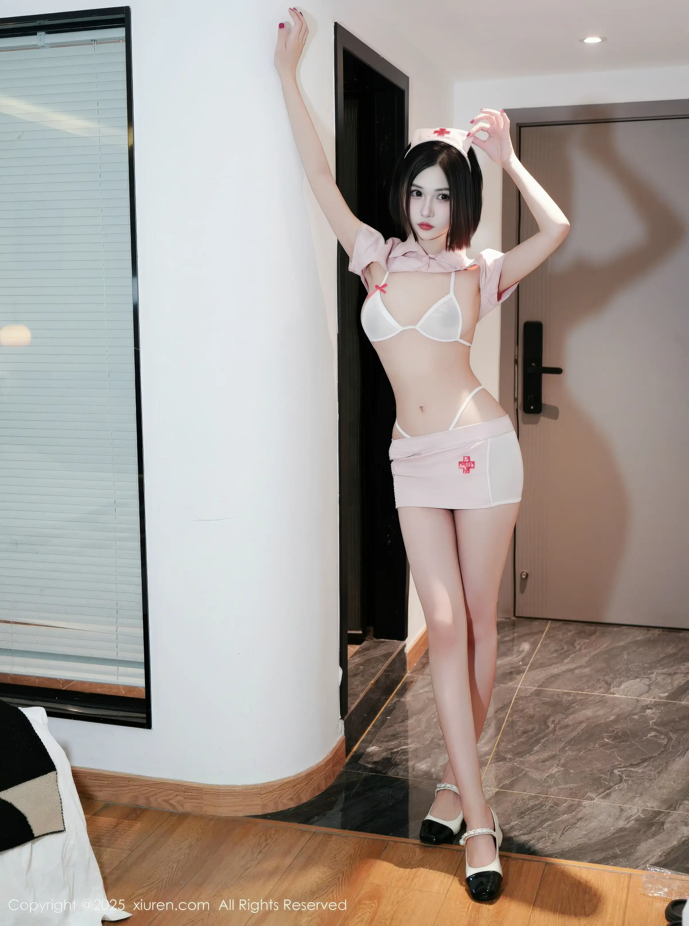 奶芙酱-EVA性感粉色护士制服露白色内衣秀完美身材绝美写真60P 4