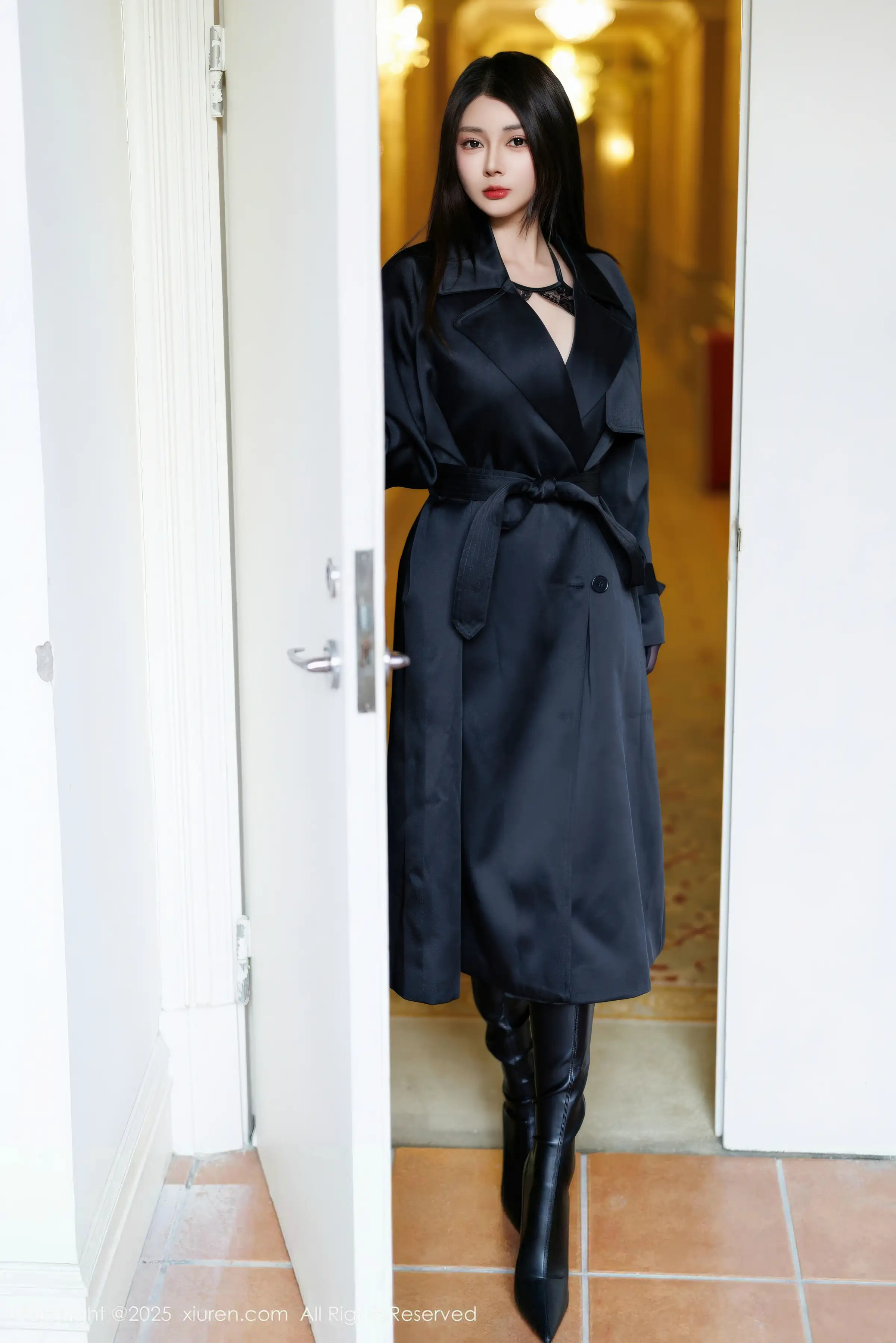 凯竹法师～性感黑色情趣内衣配超薄黑丝秀丰腴身材绝美写真81P 9