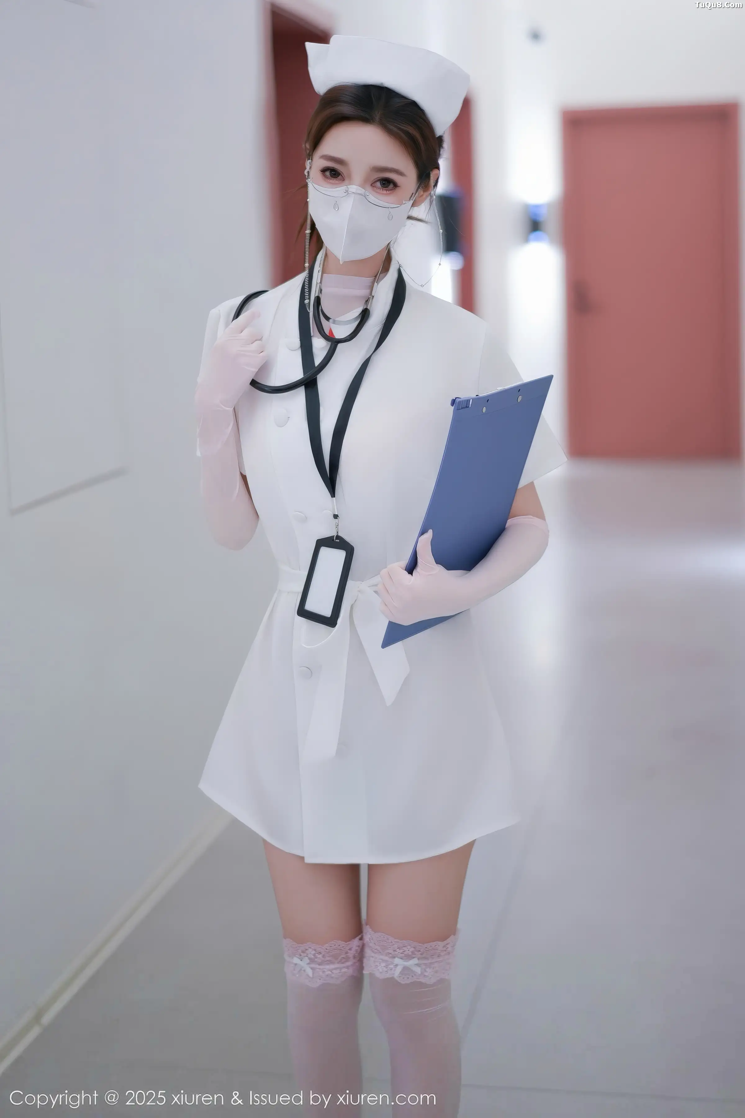 Twins-桃桃性感护士服露白色情趣内衣秀曼妙身姿绝美写真78P