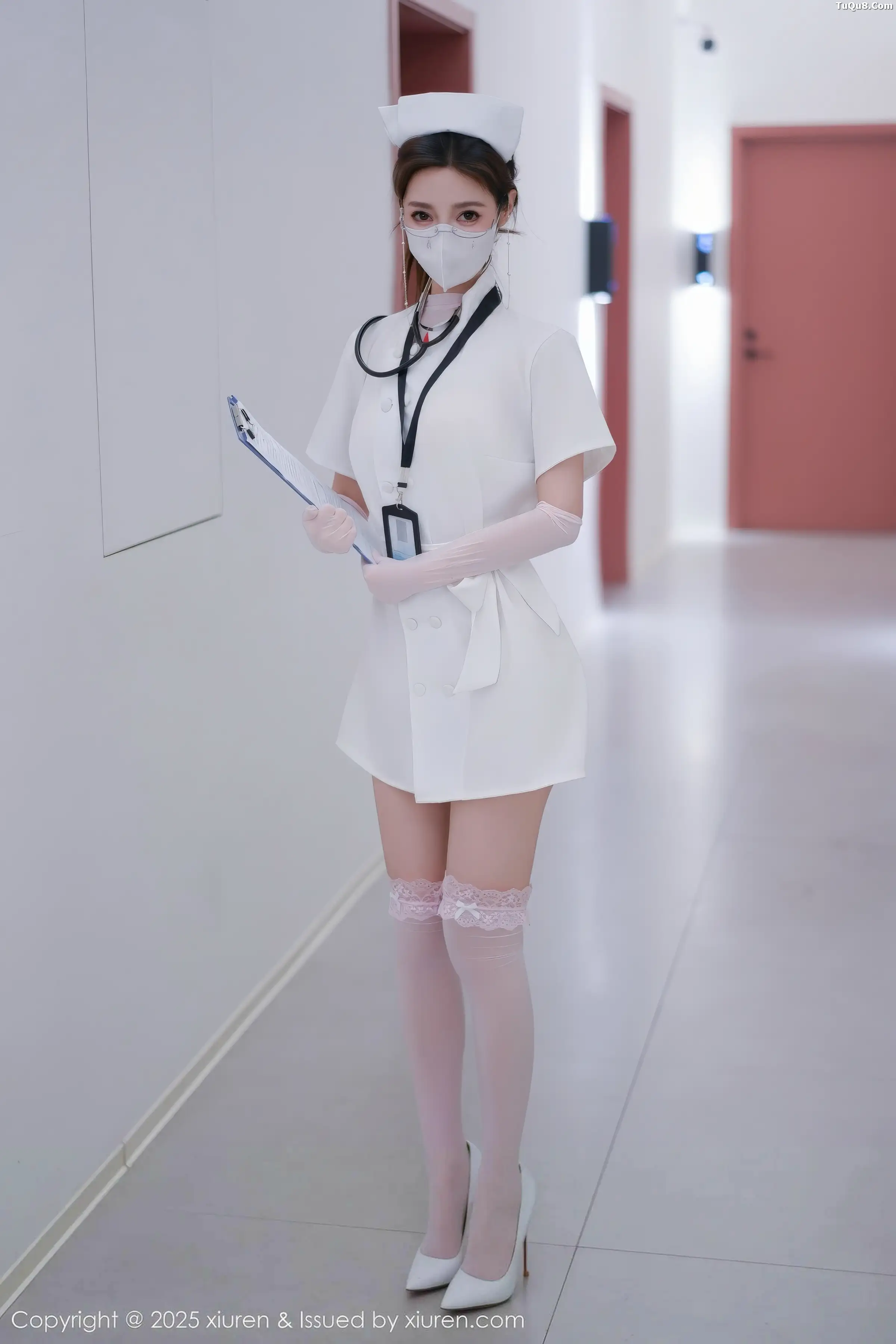 Twins-桃桃性感护士服露白色情趣内衣秀曼妙身姿绝美写真78P 2
